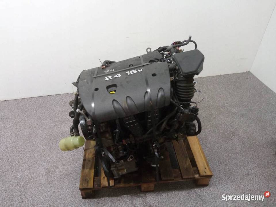 SILNIK KOMPLETNY BENZYNA 4B12 24 16V OUTLANDER osobowe świętokrzyskie