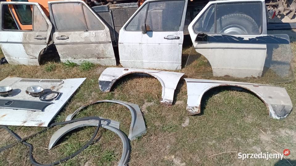 Golf MK1 Golf jedynka Części Drzwi maska itp Karoseria Dobrodzień sprzedam