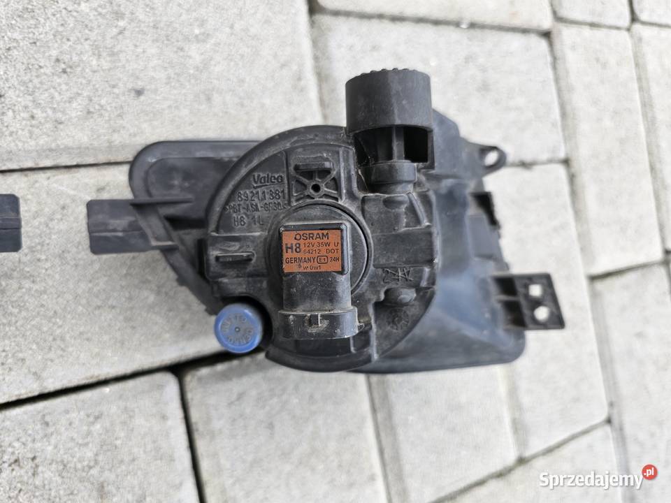 Bmw f10 f11 halogen w zderzak Valeo prawy 89 211 osobowe Ostrów Wielkopolski
