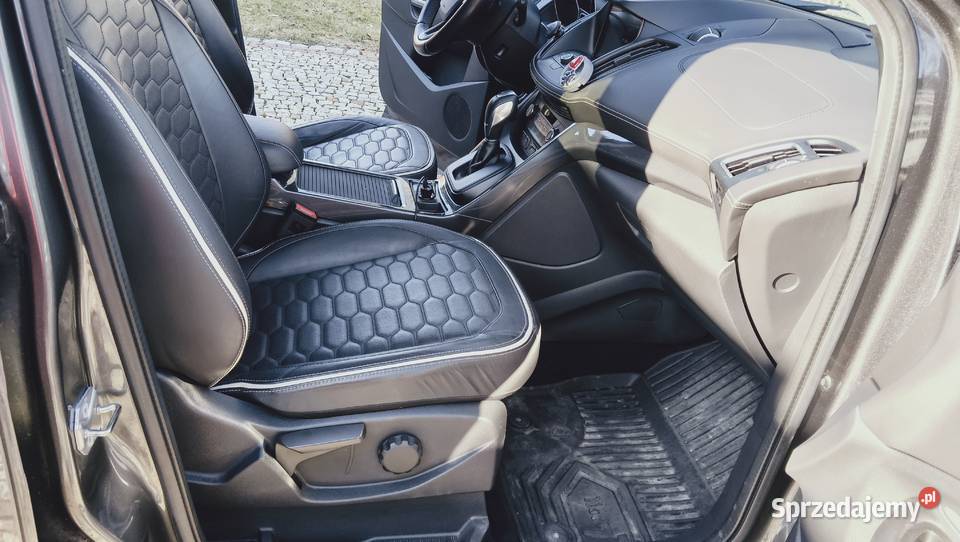Ford Kuga II 20 VIGNALE TDCI 180 4x4 Bogata