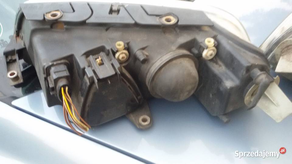 Lampy przednie VW PASSAT B5FL orginalne osobowe Elbląg