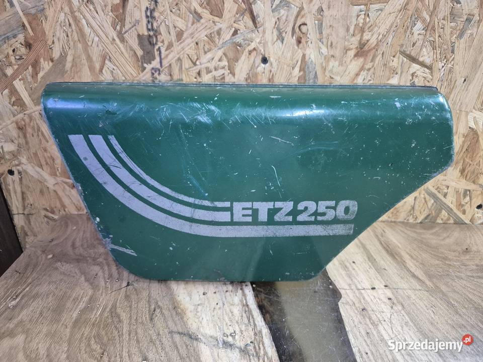 Mz etz 250 boczek lewy ddr Złocieniec