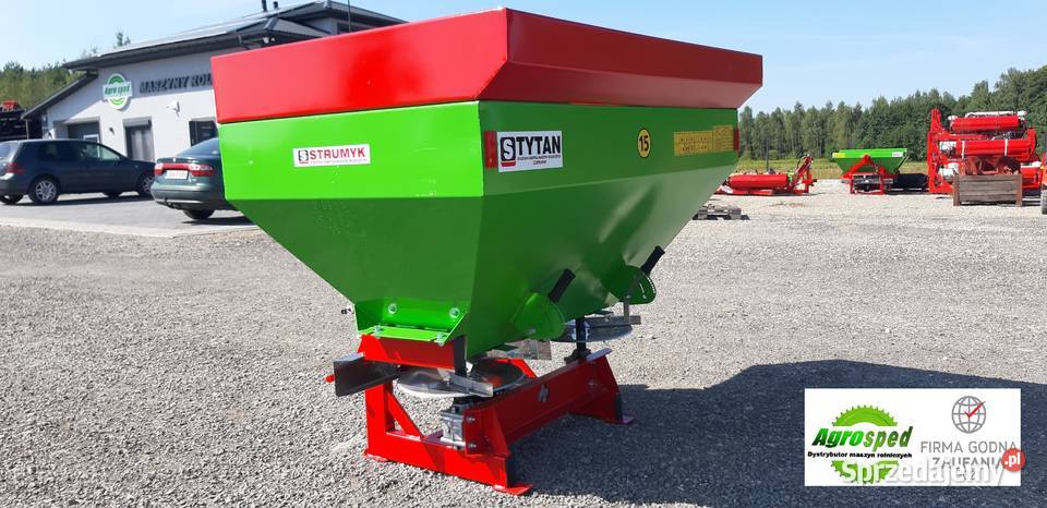 1 Rozsiewacz do nawozów dwutarczowy TYTAN
