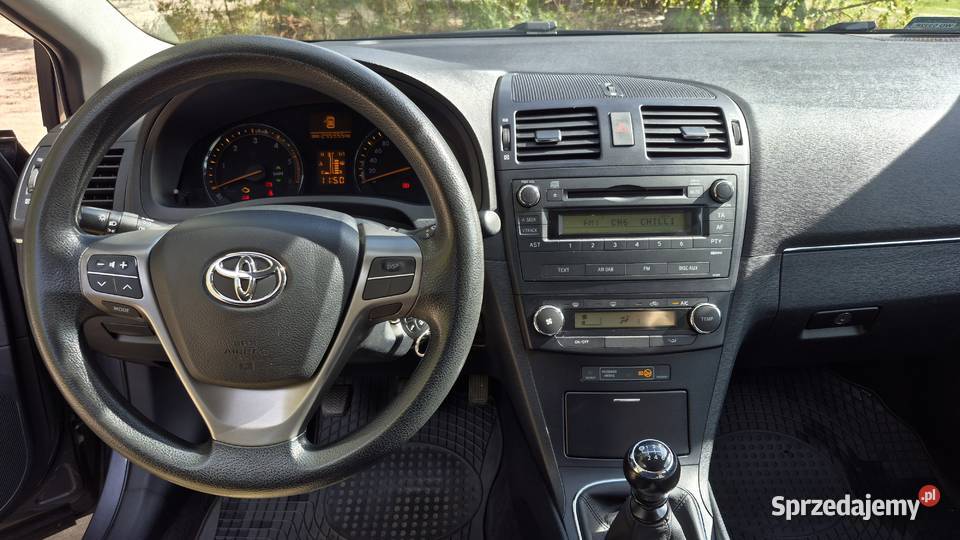 Toyota Avensis kombi 2010 salon Polska super Warszawa sprzedam