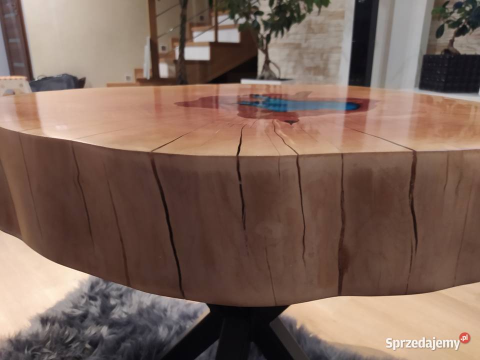 Stolik z plastra drzewa zalany żywicą Stoły, krzesła, biurka lubelskie