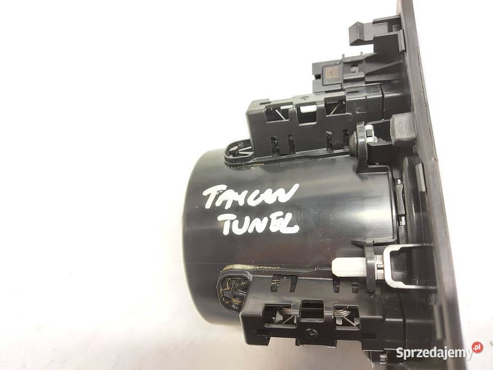 Porsche Taycan GTS 9J1 2023r Uchwyt na kubki