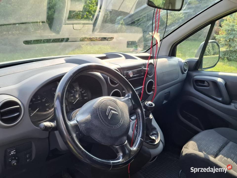 Citroen Berlingo II 16 bezwypadkowy ciężarowy Rok produkcji 2010 Berlingo Krasienin