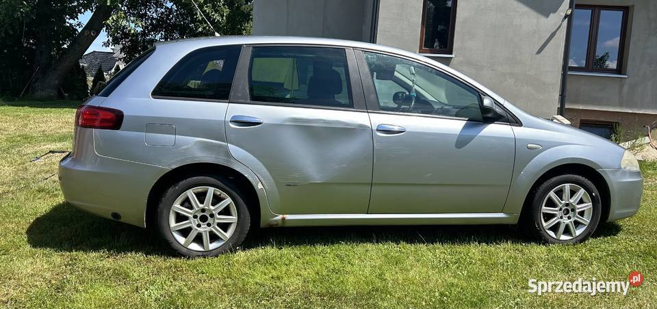 Croma 2005r 22 bg uszkodzony silnik lubelskie