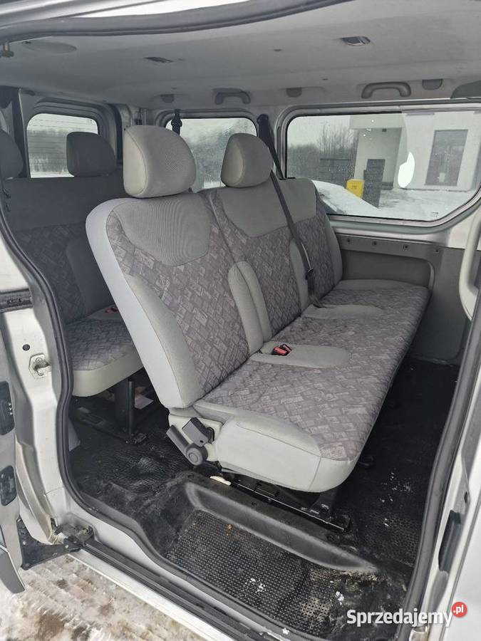 Opel Vivaro 19 2006r 9 osobowy warmińsko-mazurskie Morąg