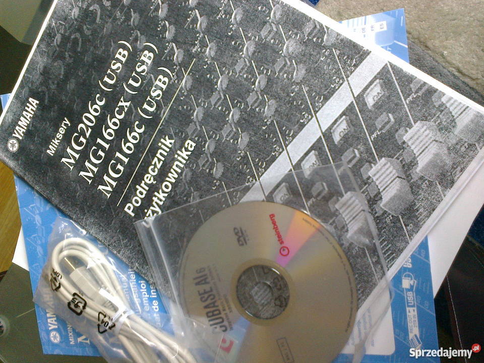 Mikser Yamaha MG 166 CX USB case
