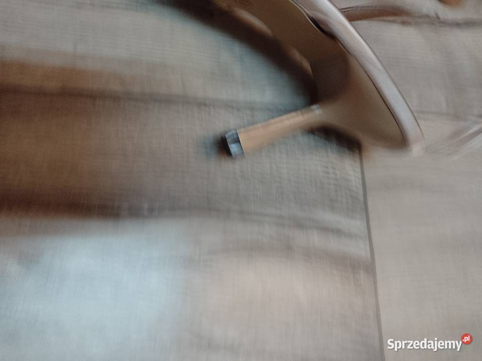 39 Beżowe bogato zdobione czółenka wieczorowe z