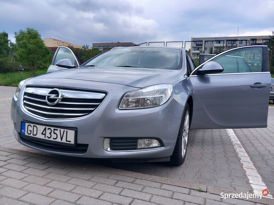 Opel Insignia 2009r niski przebieg 124 bagażnik