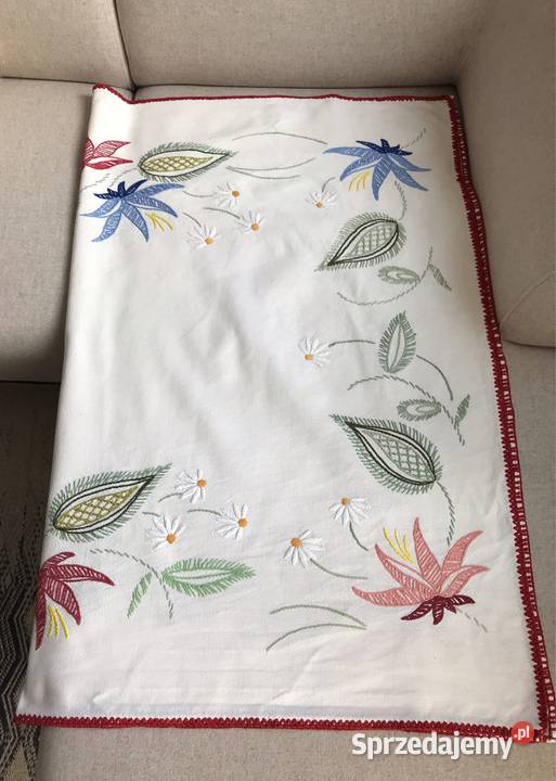 Biały obrus vintage ręcznie haftowany liście biały Warszawa