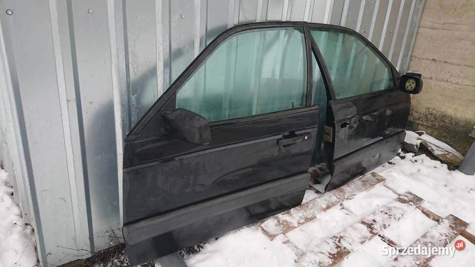 VW Passat B3 Maska Pokrywa Silnika części blacharskie Karoseria małopolskie Izby