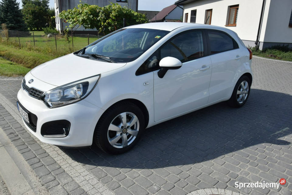 Kia Rio 12B Navi Kamera Odpinany Hak Grzane 122000km podkarpackie Majdan Sieniawski