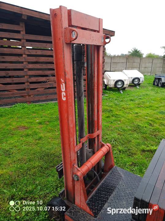 Maszt widlak do ciagnika Sieradz