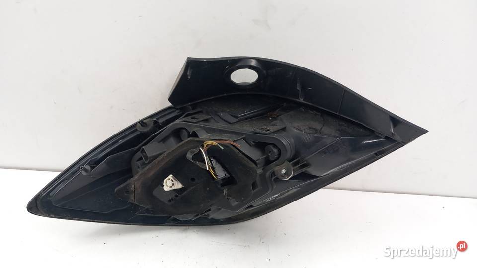 OPEL ASTRA H III GTC LAMPA TYŁ PRAWA Światła stop Zbierkowo