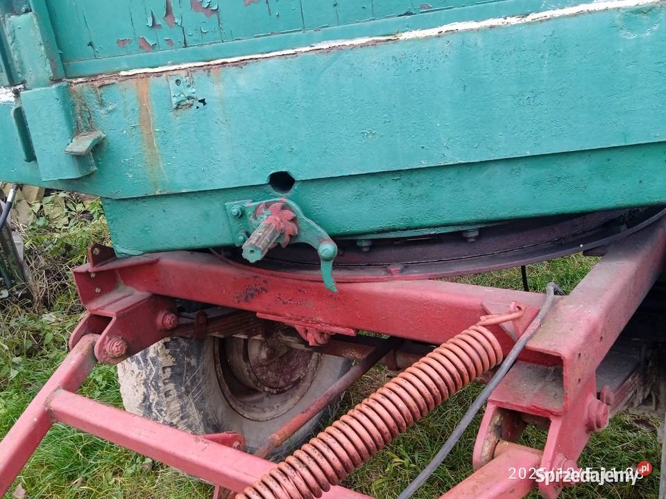 Przyczepa wywrotka nieuszkodzony Latyczyn