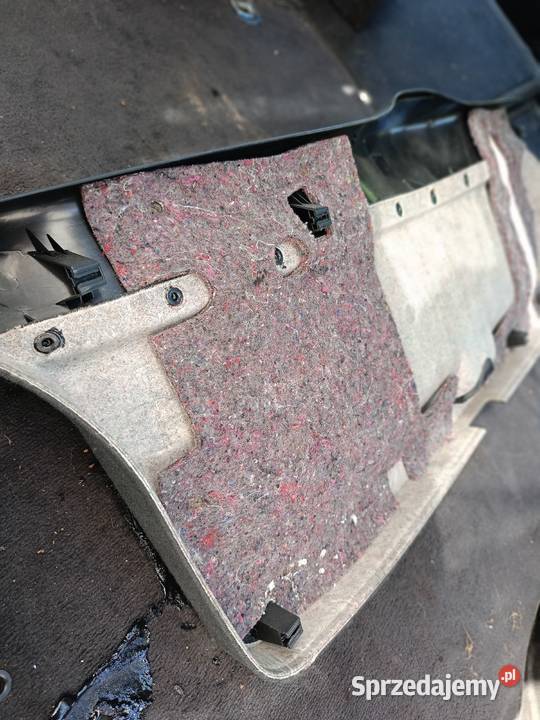 Osłona Czarna Tylnej Klapy Dolna Audi A4 B5 a36 Myszków