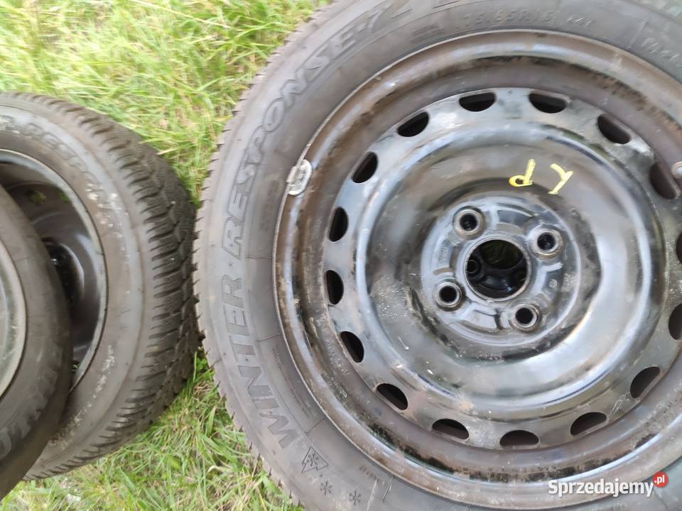 Toyota Yaris Aygo koła opony zima Dunlop Winter dolnośląskie Lubań sprzedam