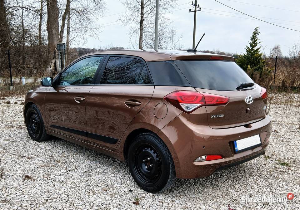 Hyundai i20 2015 benzyna LPG bogato wyposażony 84KM Busko-Zdrój sprzedam