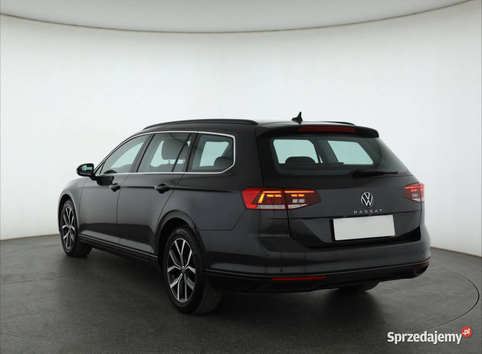 VW Passat 15 TSI nieuszkodzony Piaseczno