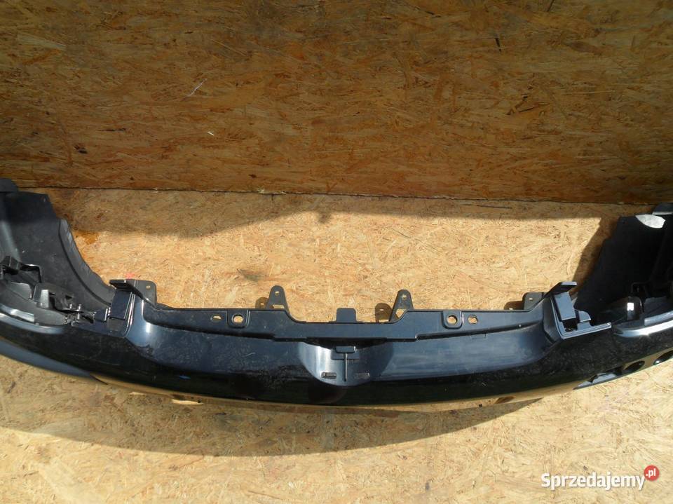 Zderzak przedni Volkswagen Golf V 2004 osobowe Nowy Tomyśl