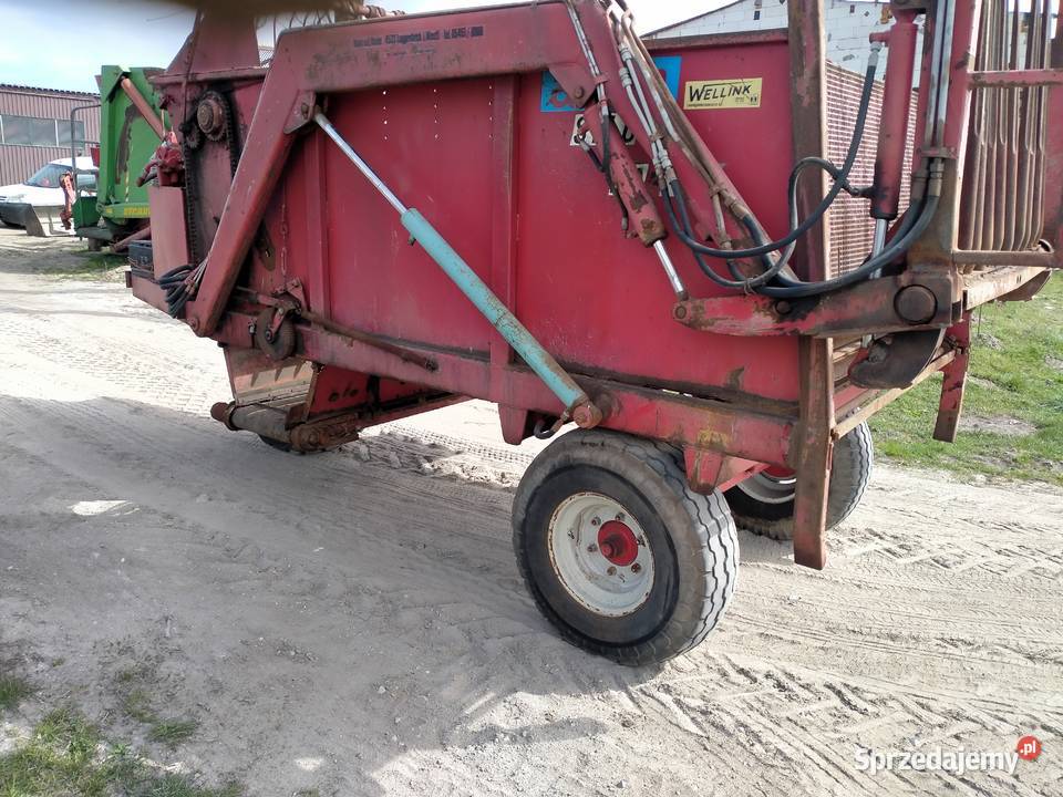 Paszowóz samojezdny spalinowy Wąbrzeźno