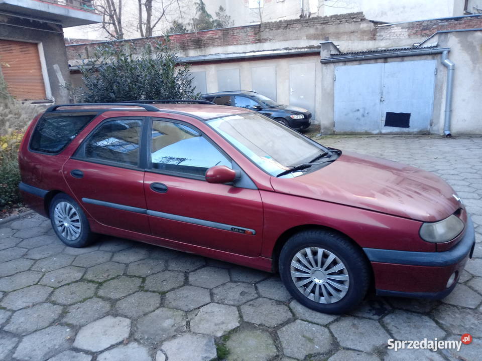 Renault Laguna I kombi 16 benzyna 1999 przebieg Łódź