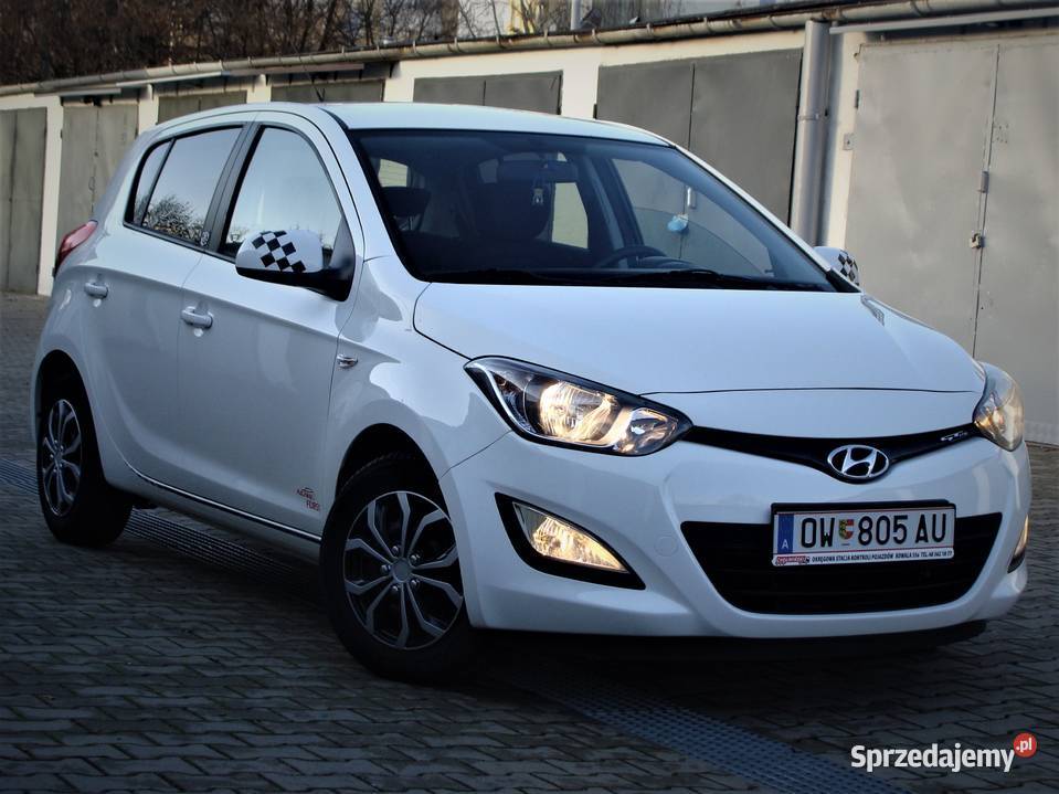 Hyundai i20 12 86 benzyna lift sprowadzony 5 przyciemniane szyby Radom