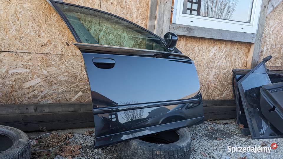 Drzwi Audi A4 B7 bez rdzy lakier LY9B prawy Jabłonka
