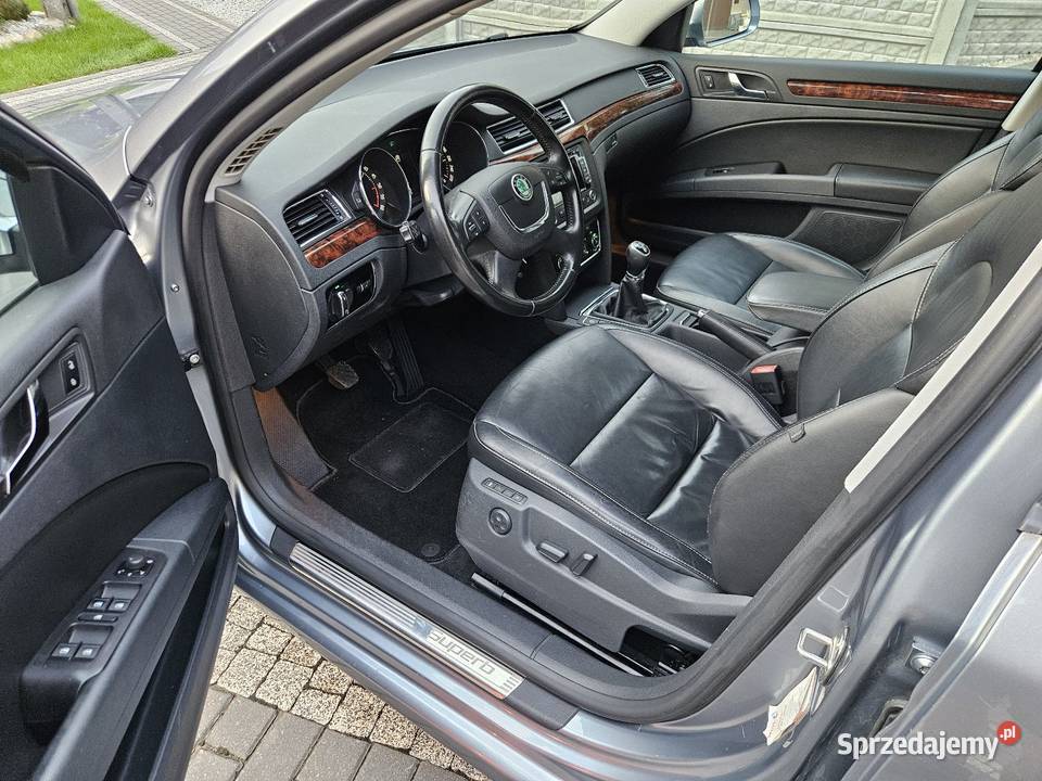 Skoda Superb Full CD Czarnków