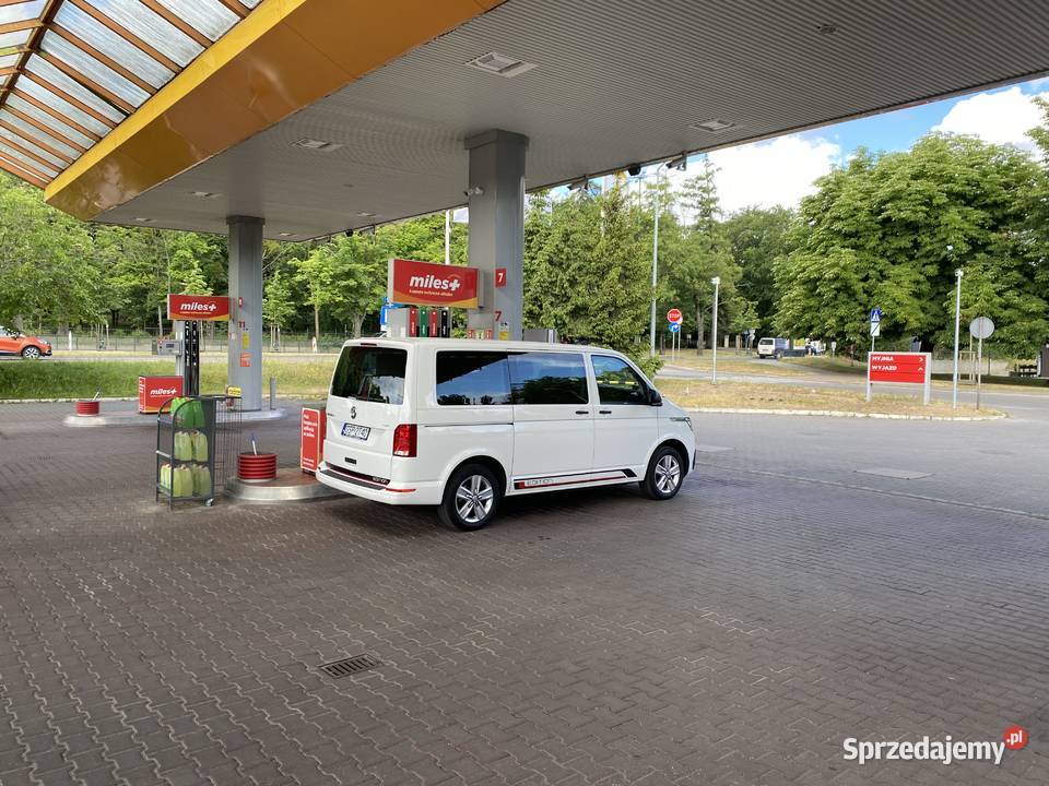 VW Multivan T 61 XII 2020 r 110 73000 7 osobowy 73000km Autobusy i minibusy Sopot