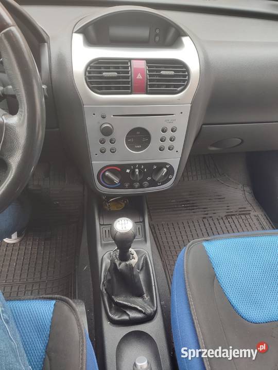 Opel corsa 12 Benz klima mały przebieg drugi kpl pomorskie