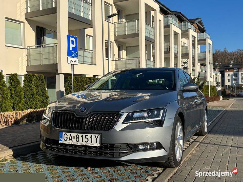 Skoda Superb 20 TSI 220 LK DSG 2016r Motoryzacja Gdynia