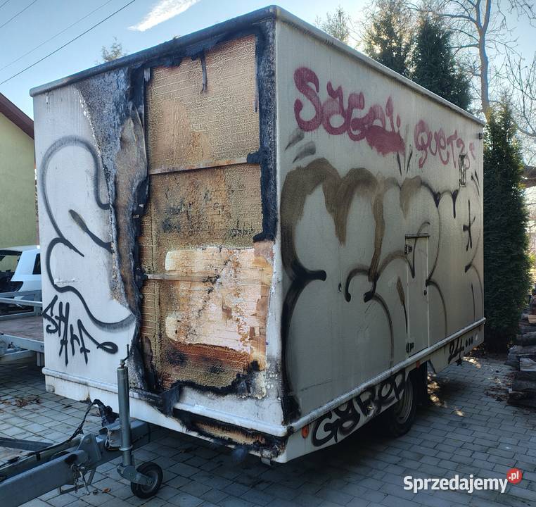 Femil przyczepa socjalna budowlana prysznic 2019