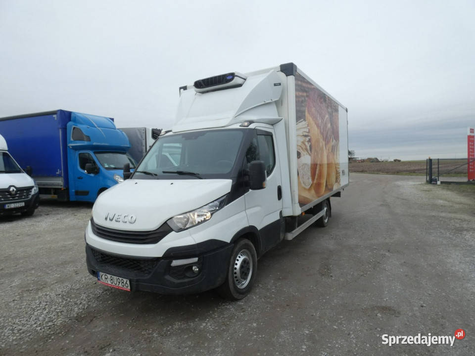 Iveco Daily 35S16 V iveco daily chłodnia kontener10 ep