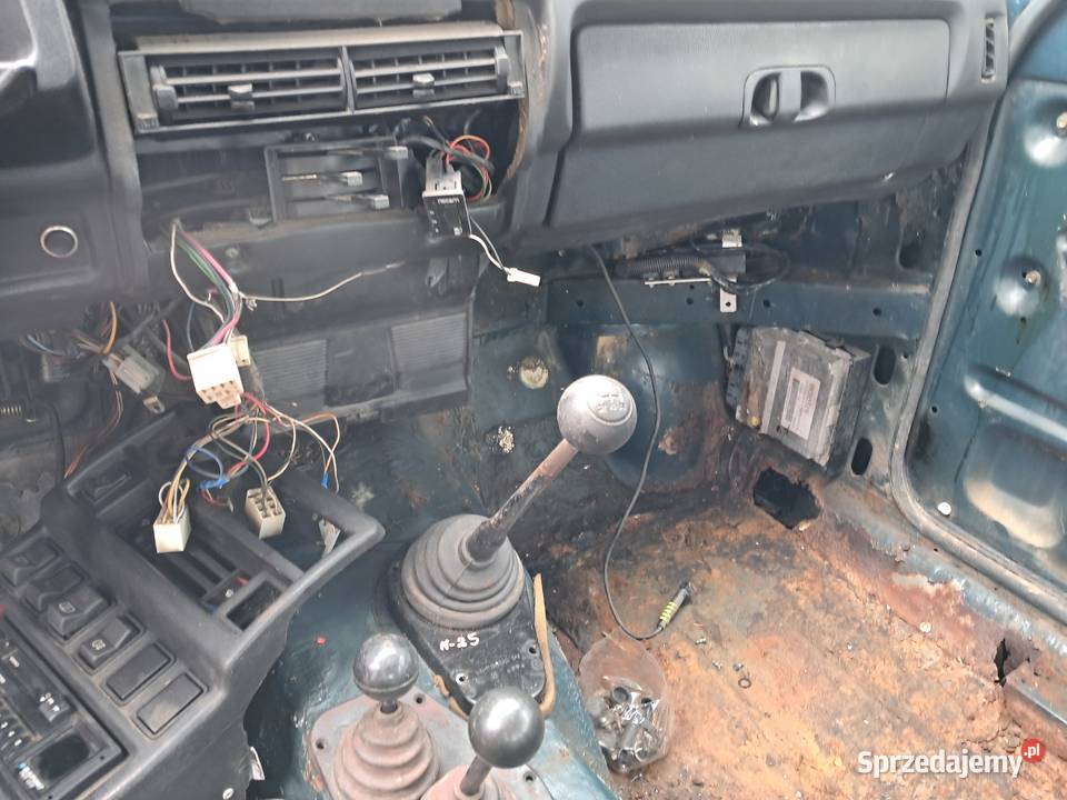 Lada Niva na części osobowe Biecz