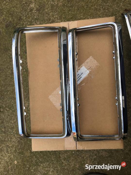Mercedes W114 ramka lampy Lampy tylne Osieczna