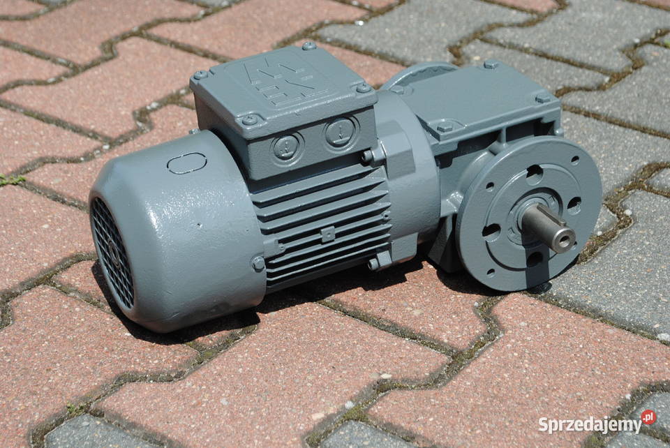 Motoreduktor kątowy 018kw 34obrmin z hamulcem Kargowa