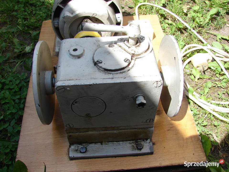 Motoreduktor przekładnia zębata 180W 230V 62 Starogard Gdański