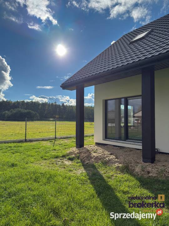 Dom piętrowy z 4sypialniami I przestrzeń i Głuchów