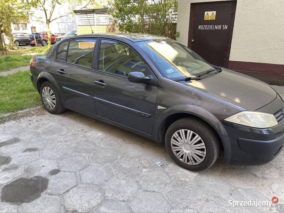 Oferuję na sprzedaż renówke z 2006 roku z 139000km Koszalin