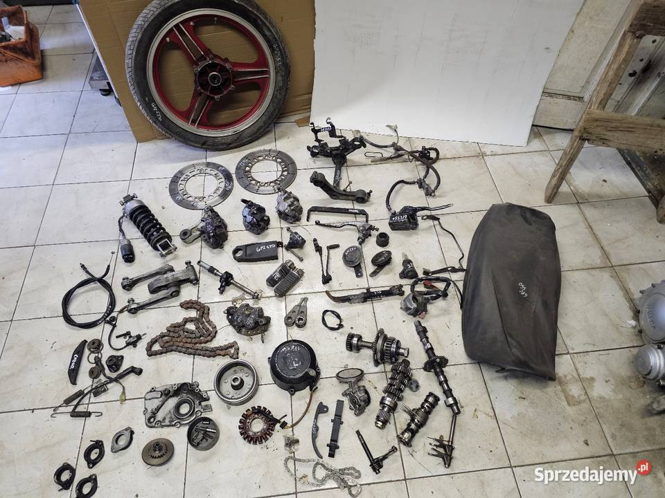 Kawasaki GPZ 550 części gpz550 linka tarcza Jelenia Góra
