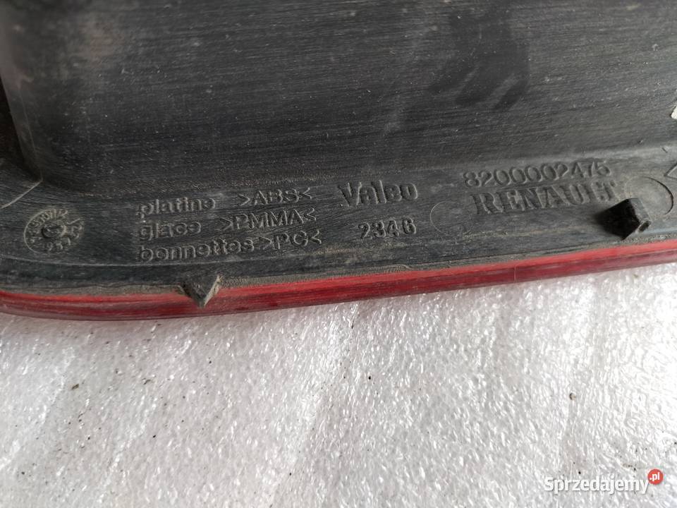 RENAULT LAGUNA II LAMPA TYŁ TYLNA KLAPA Kamień-Kolonia