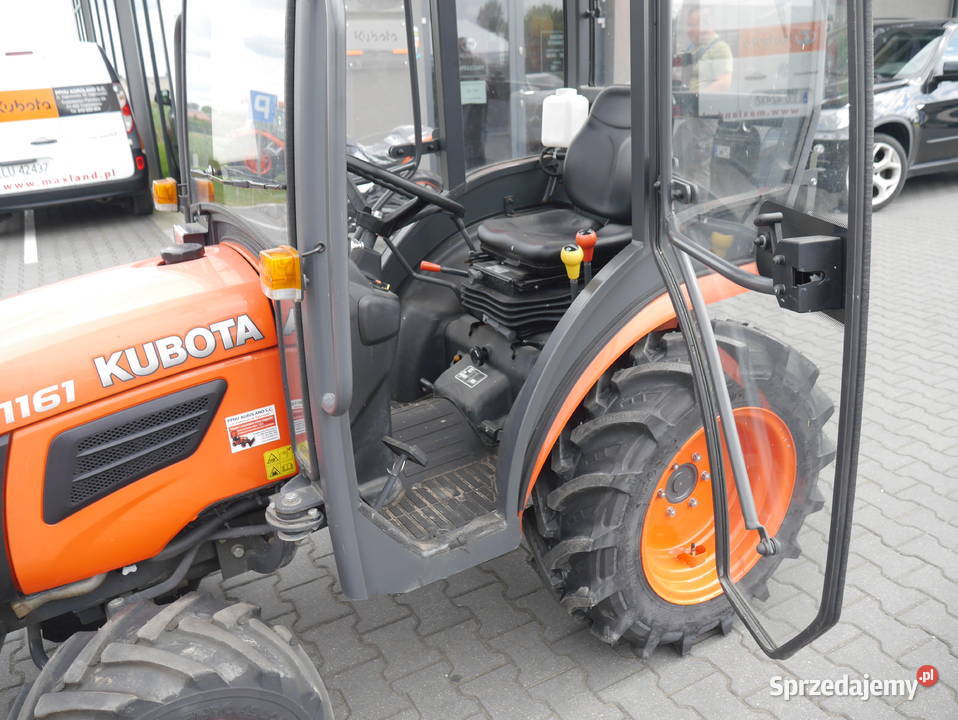 Kubota B1161 z Kabiną Naglak Pług do śniegu nieuszkodzony Trzebieszów