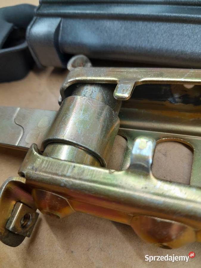 Mercedes E Klasa W210 ogranicznik dzwi przód Tomaszów Mazowiecki