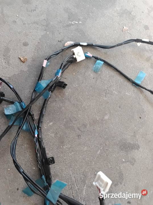 Toyota Corolla E21 kombi wiązka podsufitki osobowe Warszawa