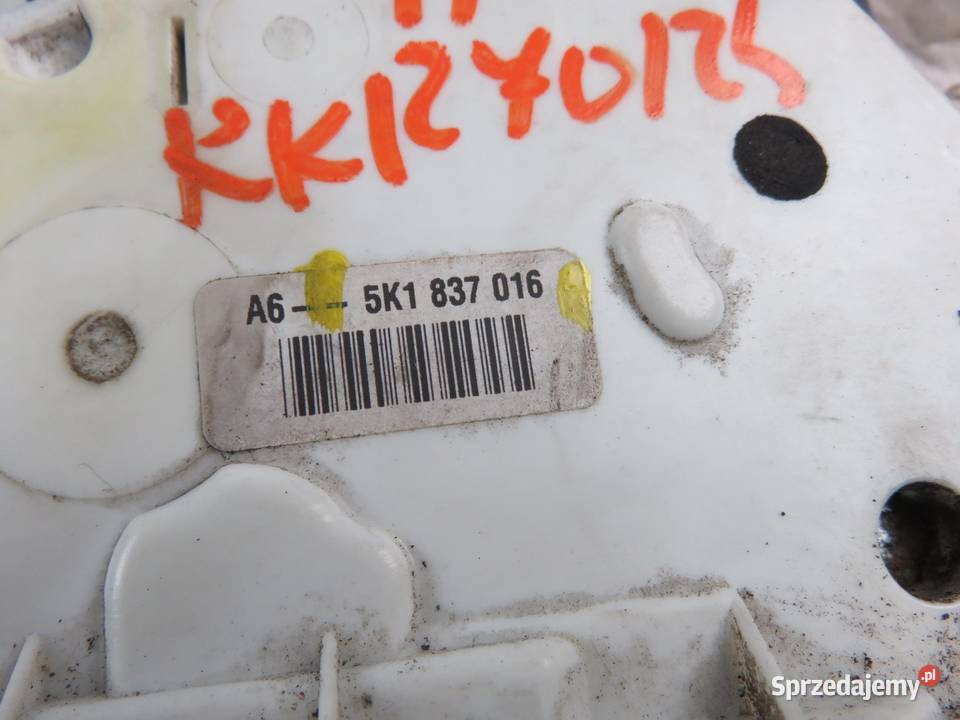 ZAMEK PRAWY PRZEDNI VW GOLF VI 5K1837016 Zamki, wkładki i kluczyki