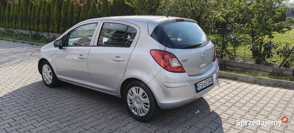 Opel corsa 12 benzyna polift salon polska sprzedam